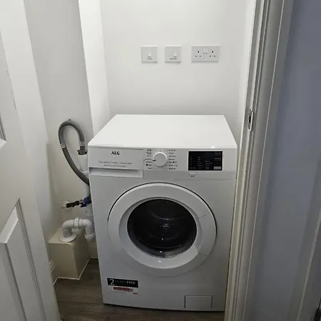 Heart Of Birmingham,1 Bed Spacious