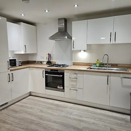 Heart Of Birmingham,1 Bed Spacious *